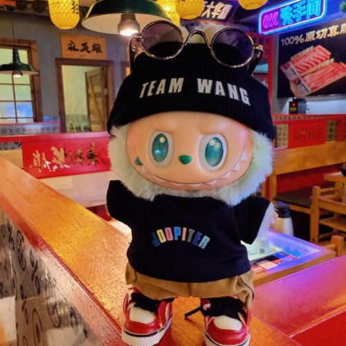 Labubu’s New Look: Prada‑Style Sunnies & Hats